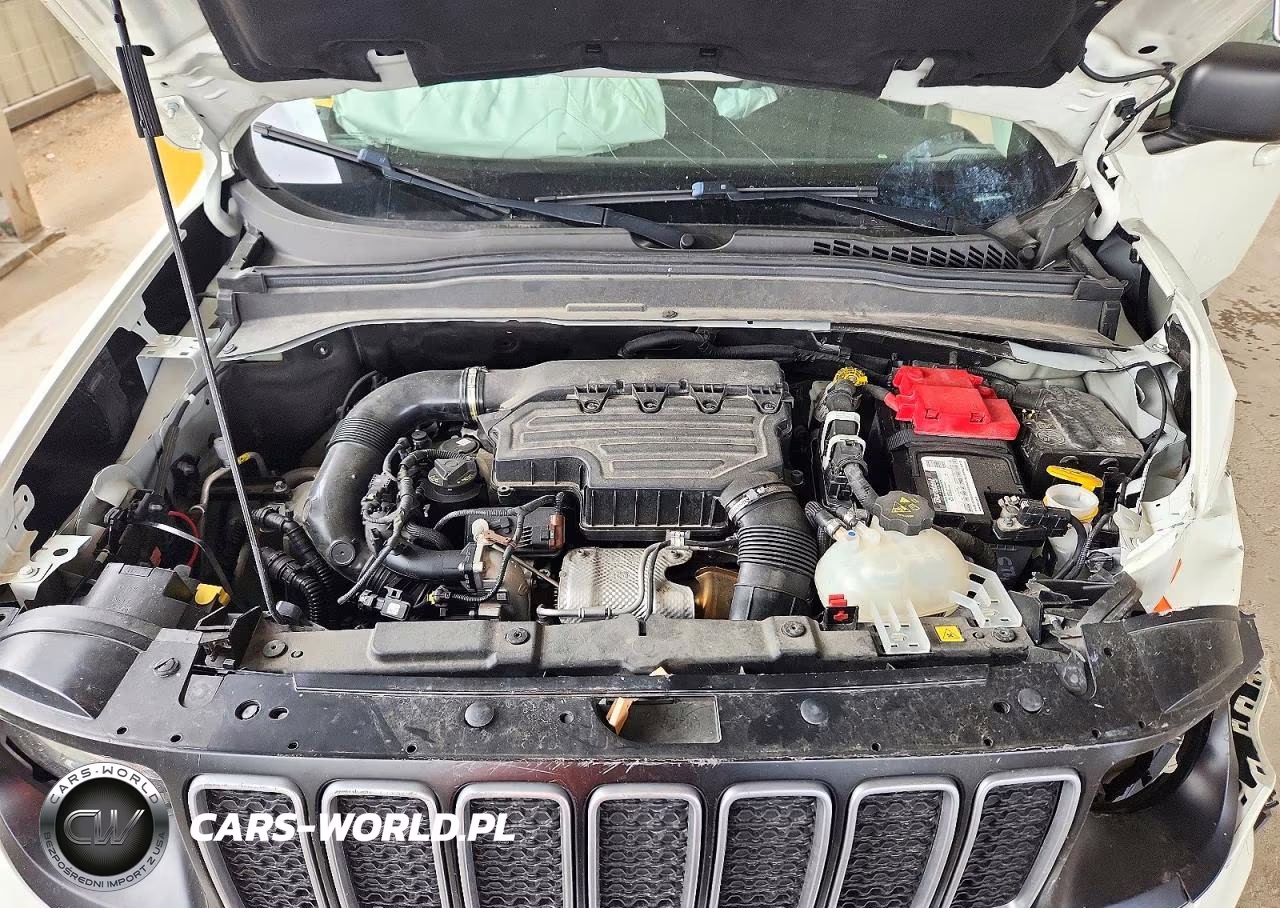 2023 Jeep Renegade Latitude 4X4 VIN:ZACNJDB14PPP61969 - 12