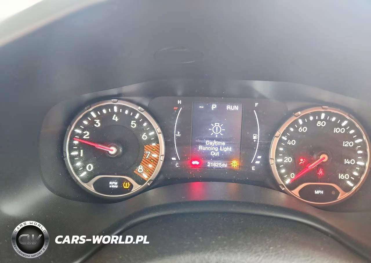 2023 Jeep Renegade Latitude 4X4 VIN:ZACNJDB14PPP61969 - 9
