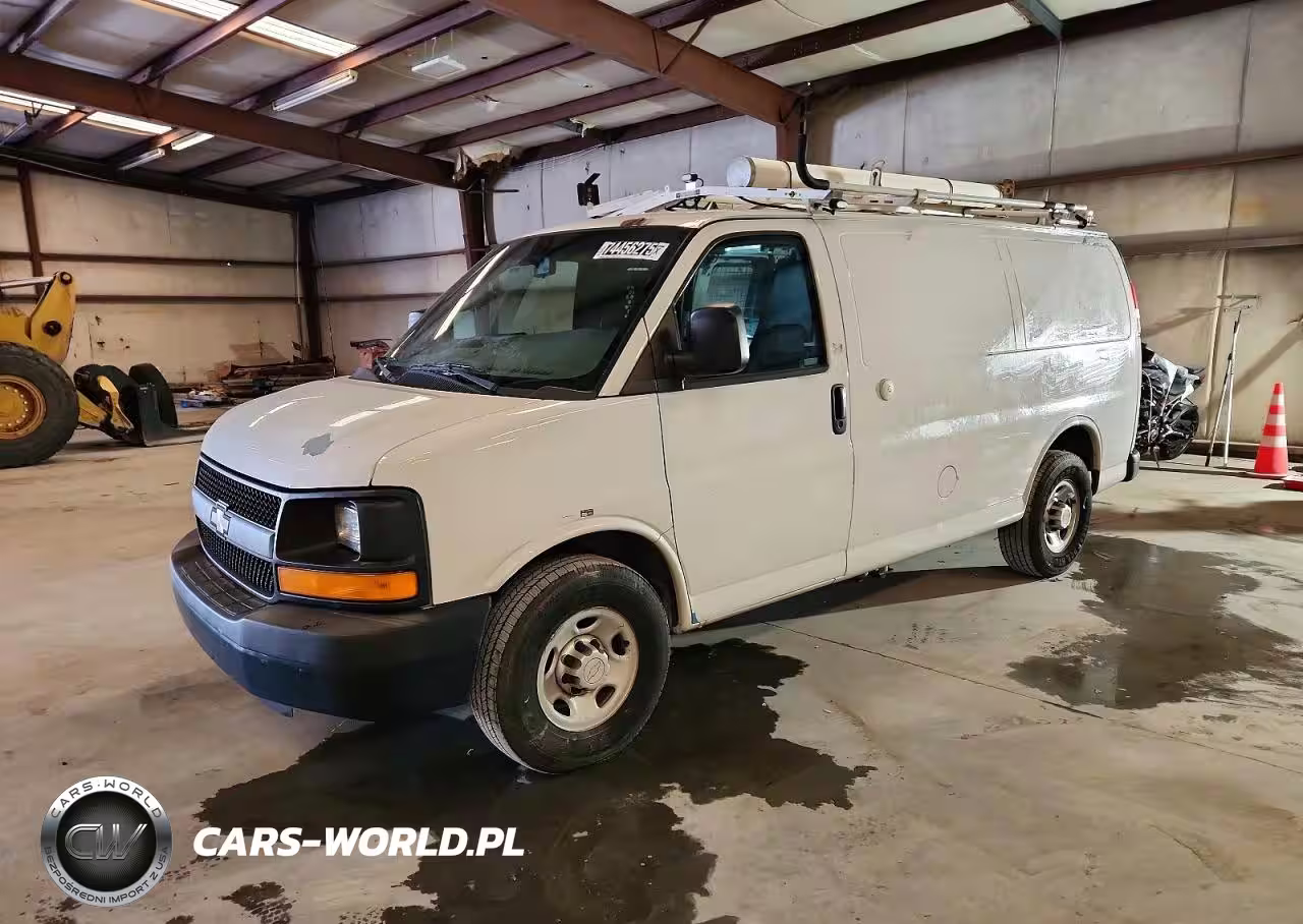 2013 Chevrolet Express G2500 Utility - Service Van