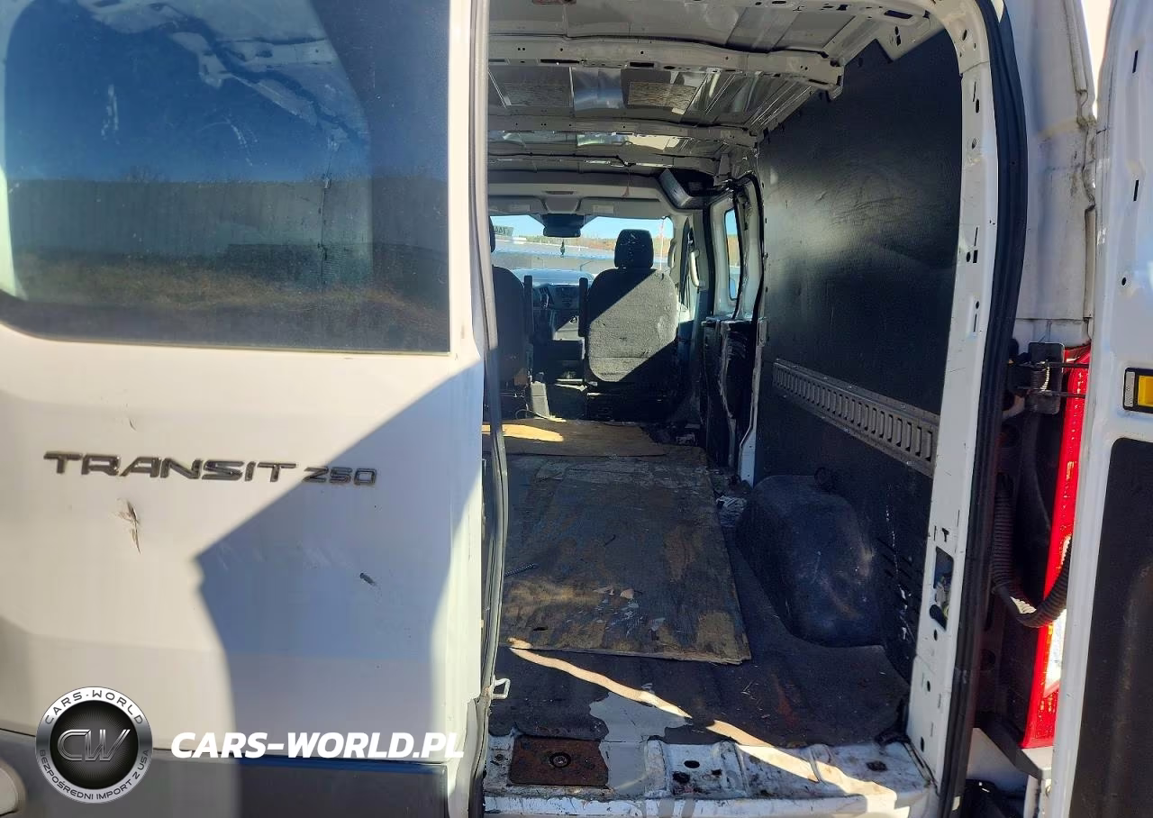 2015 Ford Transit T-250 VIN:1FTNR2ZM9FKA92994 - 10