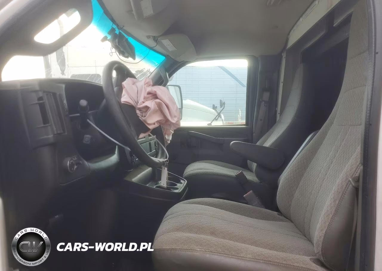 2018 Chevrolet Express Box Truck VIN:1HA3GTCG5JN001003 - 7