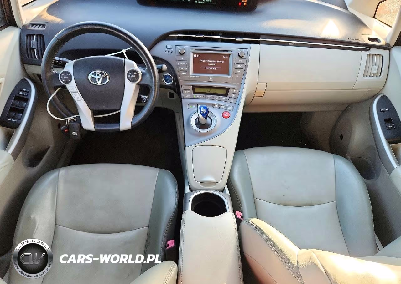 2013 Toyota Prius Five VIN:JTDKN3DU9D1680862 - 8