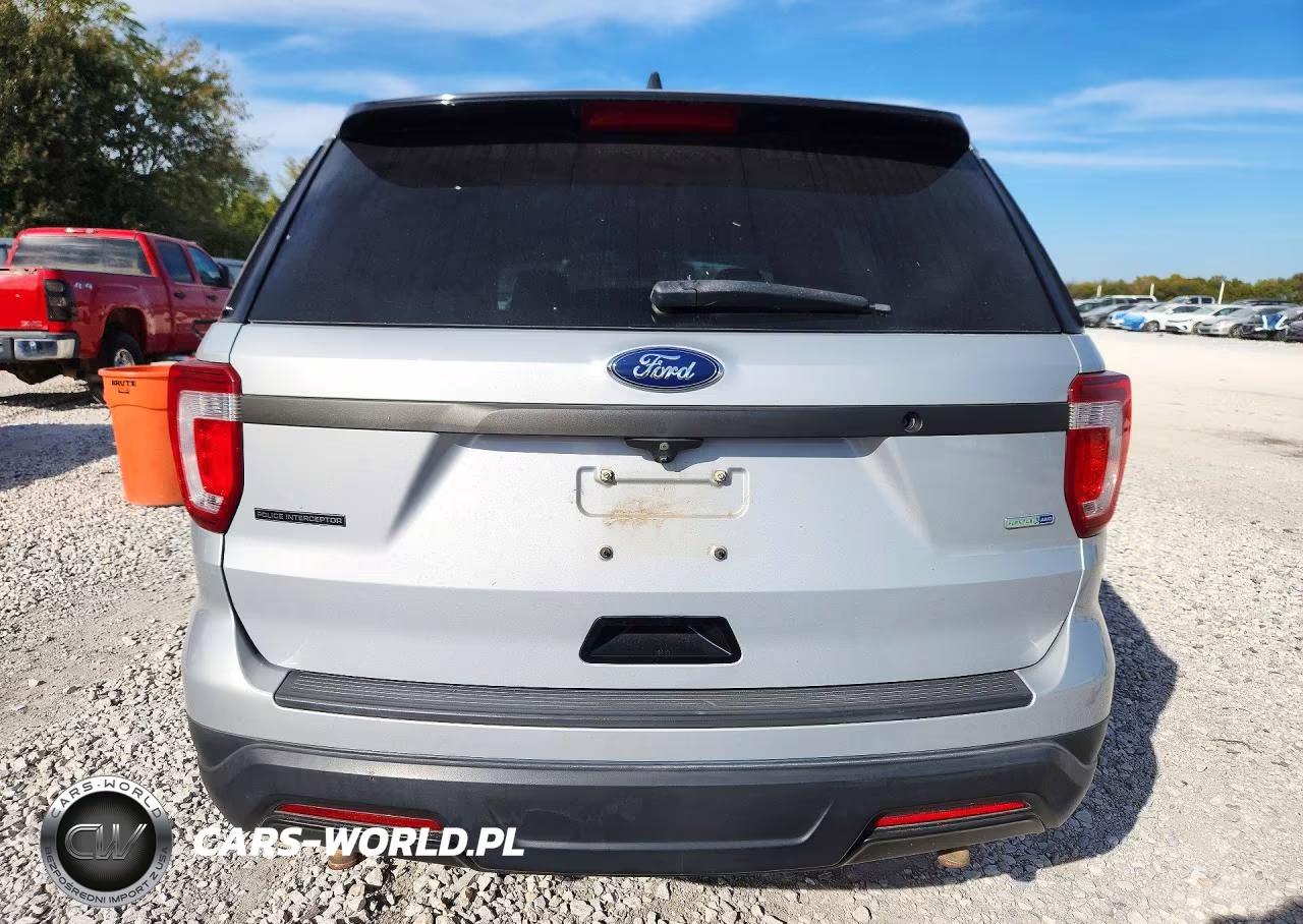 2018 Ford Explorer Police Interceptor VIN:1FM5K8AR5JGB34468 - 6