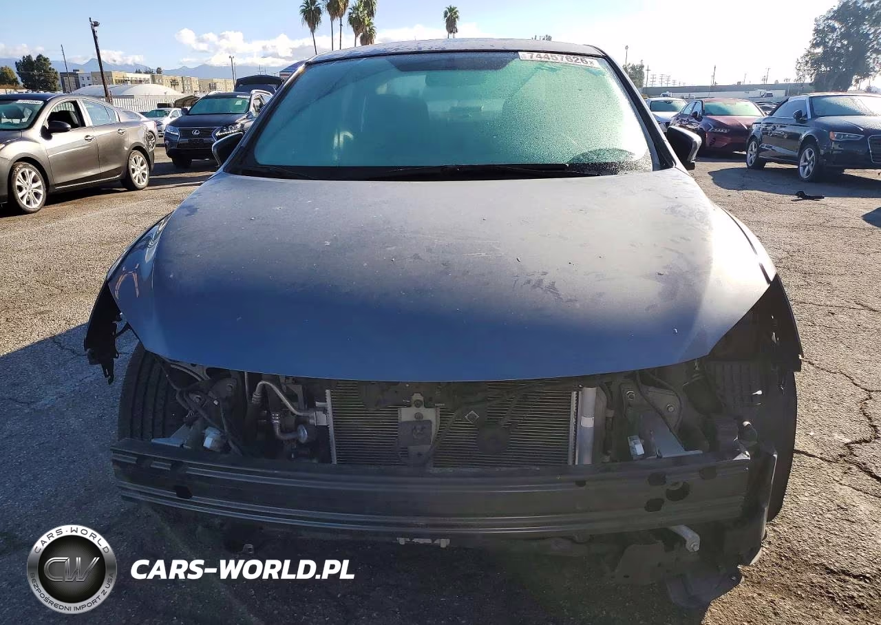 2015 Nissan Sentra S VIN:3N1AB7AP5FY260589 - 5