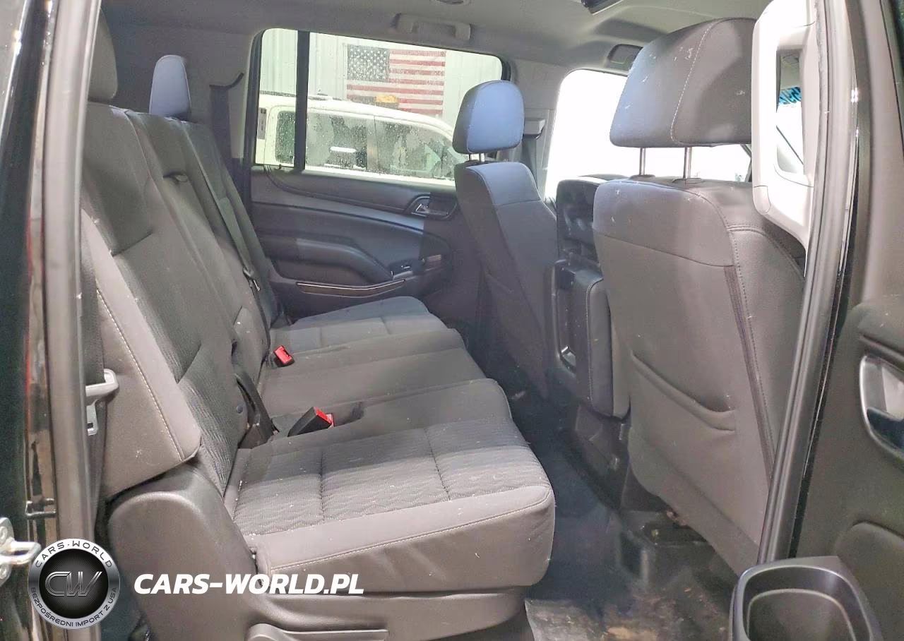 2018 Chevrolet Suburban K1500 VIN:1GNSKKEC1JR298905 - 11