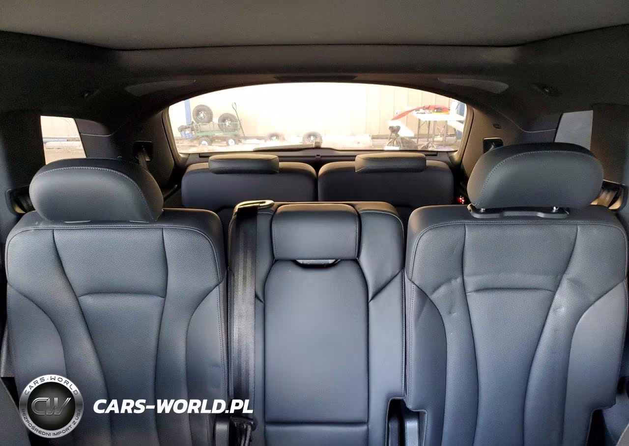 2022 Audi Q7 Premium Plus VIN:WA1LXBF77ND006056 - 10