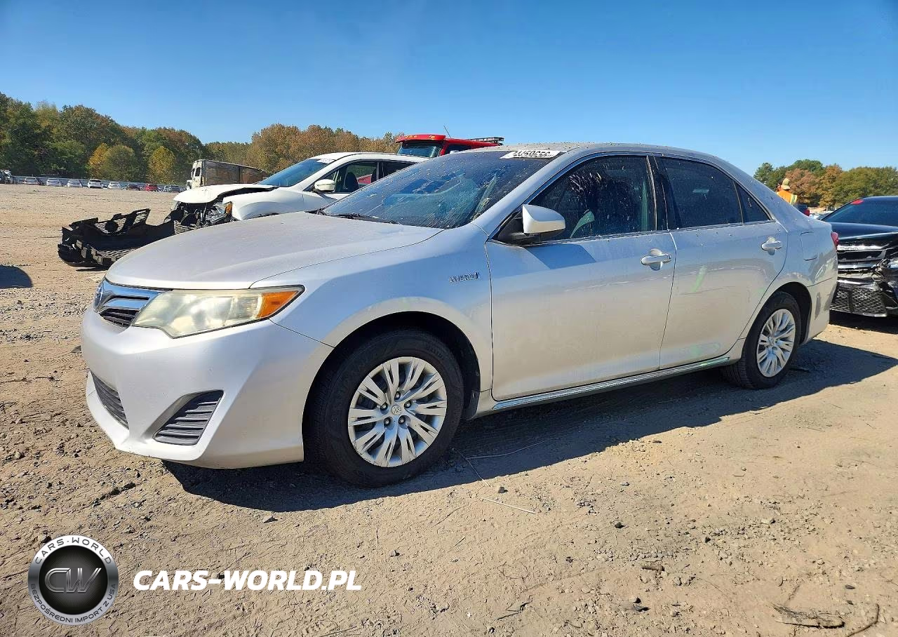 2013 Toyota Camry Hybrid Le