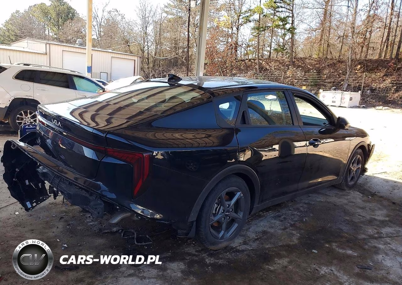 2025 Kia K4 Lxs VIN:3KPFT4DE1SE045716 - 3