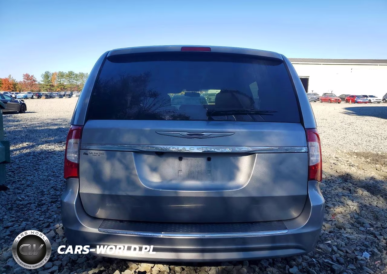 2016 Chrysler Town & Country Touring VIN:2C4RC1BG2GR199664 - 6