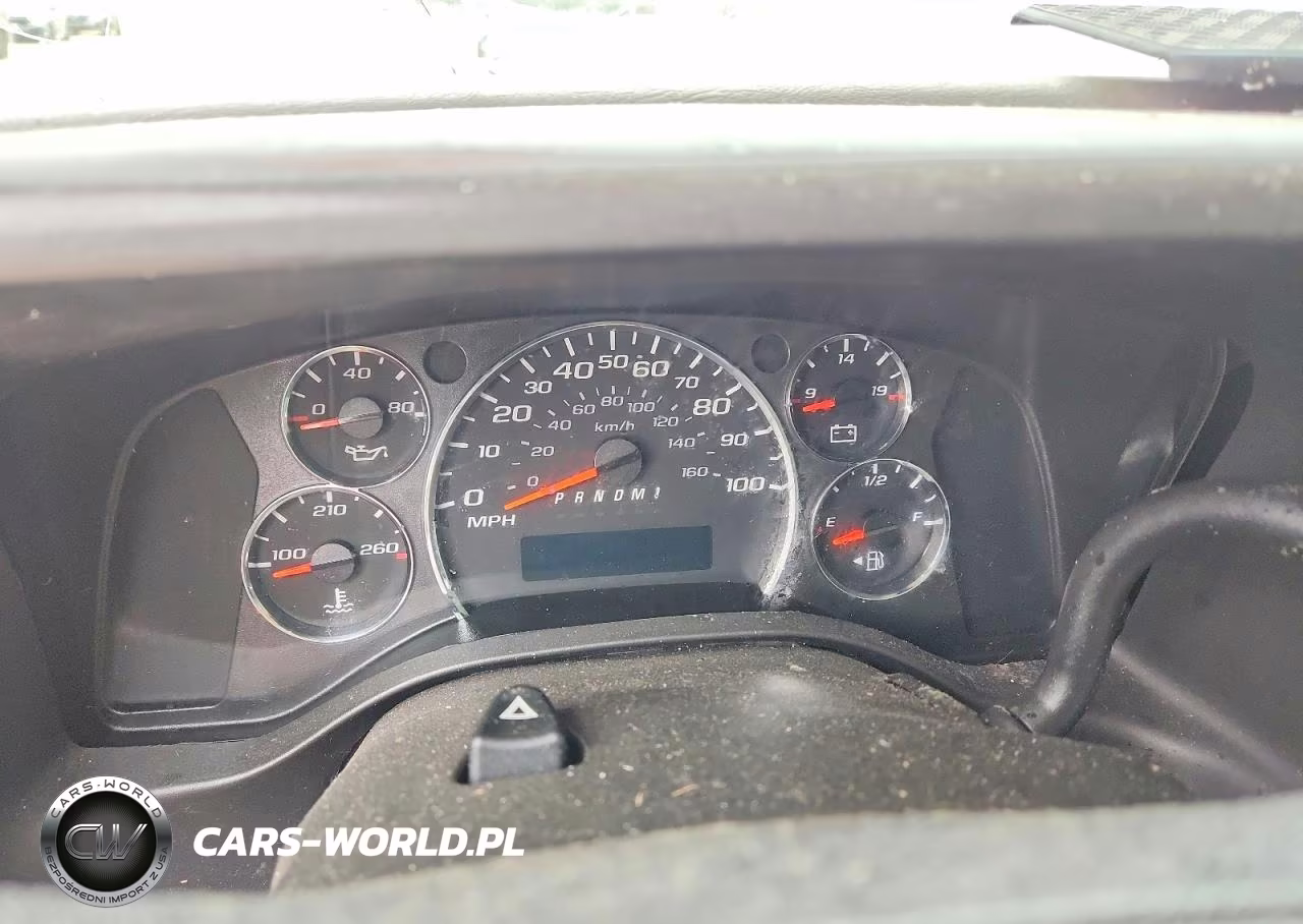 2016 Chevrolet Express G2500 Utility - Service Van VIN:1GCWGBFF1G1166450 - 9