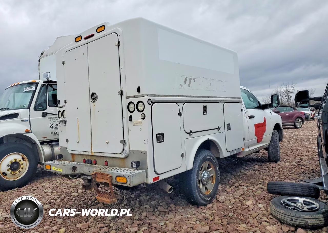 2017 Ram 3500 St Utility - Service Truck VIN:3C63R3AJ2HG651334 - 3