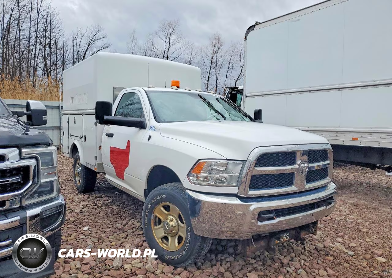 2017 Ram 3500 St Utility - Service Truck VIN:3C63R3AJ2HG651334 - 4