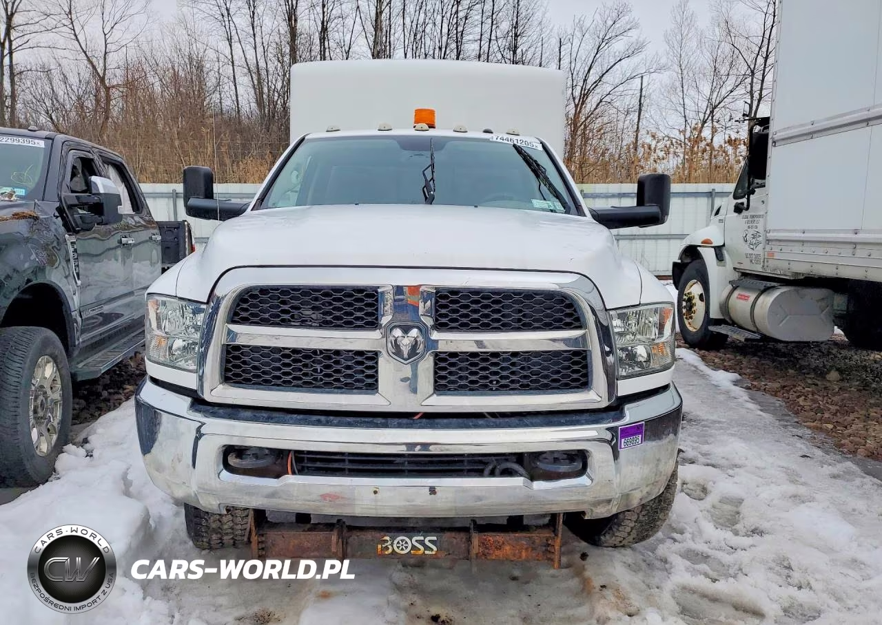 2017 Ram 3500 St Utility - Service Truck VIN:3C63R3AJ2HG651334 - 5