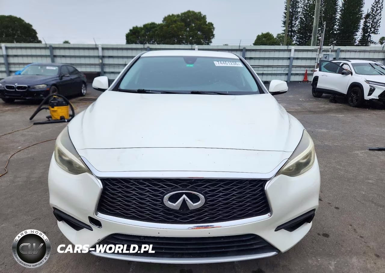 2018 Infiniti Qx30 Luxury VIN:SJKCH5CP3JA051237 - 5