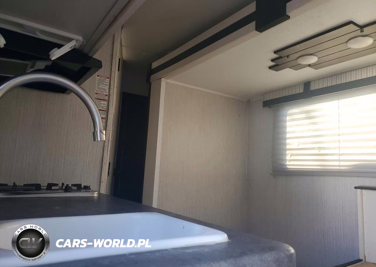 2020 Forest River Puma Ultra Lite Camper VIN:5ZT2PUEC2M4009391 - 6