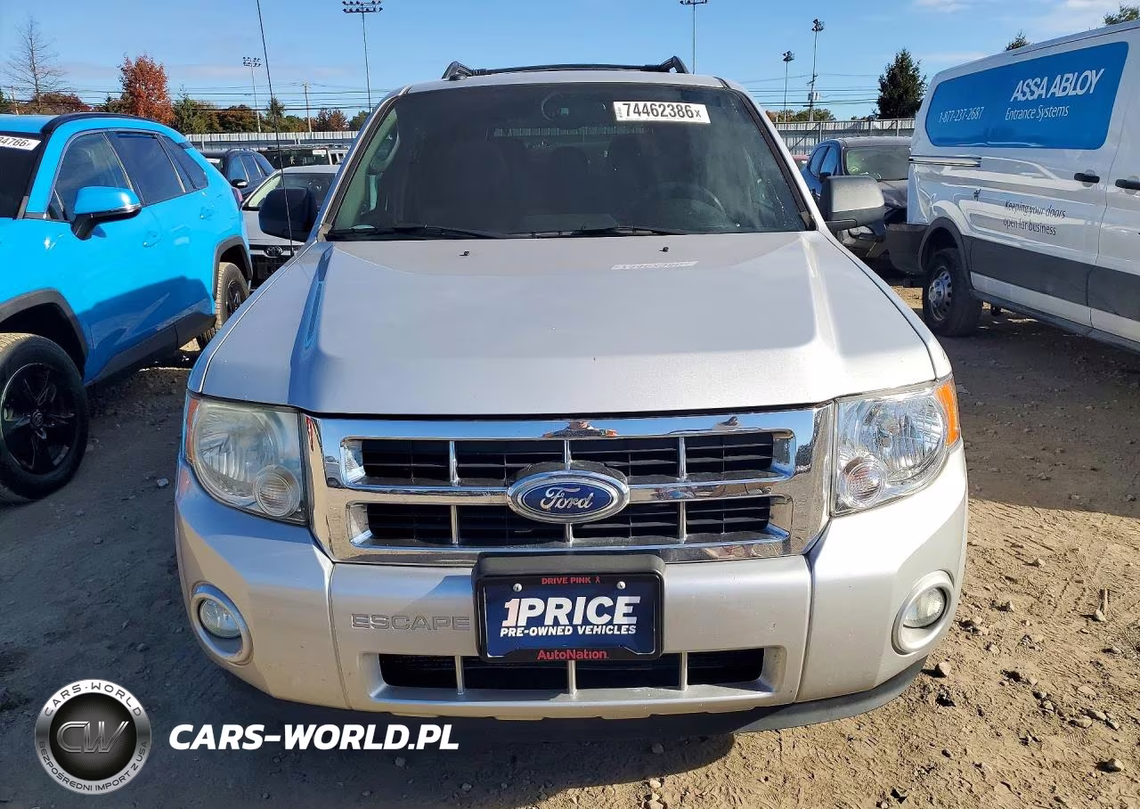 2010 Ford Escape Xlt VIN:1FMCU0DG4AKC75638 - 5