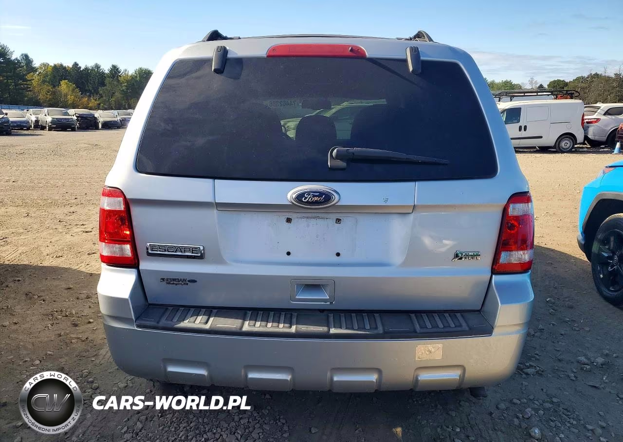 2010 Ford Escape Xlt VIN:1FMCU0DG4AKC75638 - 6