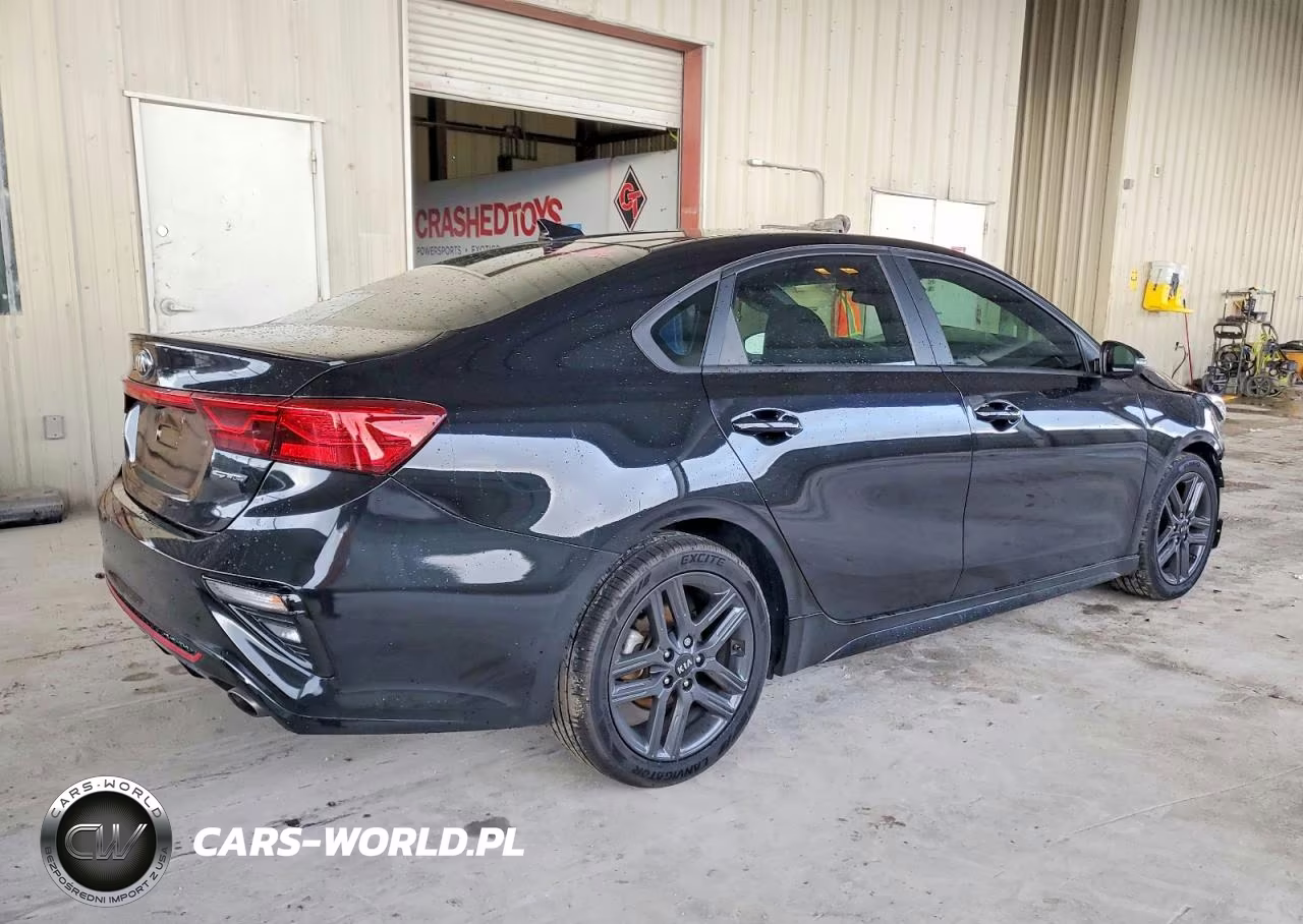 2020 Kia Forte Gt Line VIN:3KPF34AD7LE241530 - 3