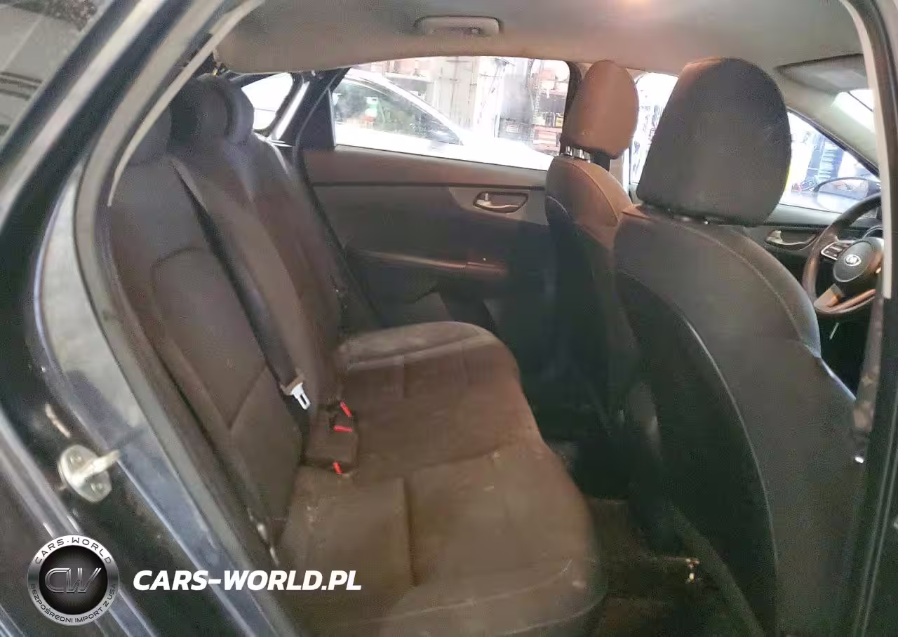 2019 Kia Forte Fe VIN:3KPF24AD5KE106418 - 10