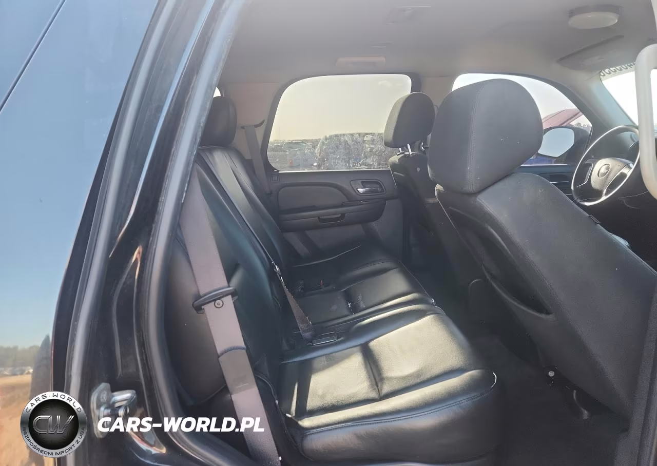 2011 Chevrolet Tahoe Police Vehicle VIN:1GN1C2E08BR274058 - 11