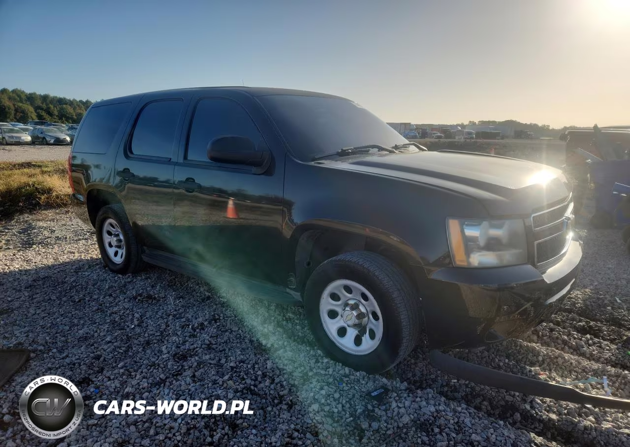 2011 Chevrolet Tahoe Police Vehicle VIN:1GN1C2E08BR274058 - 4