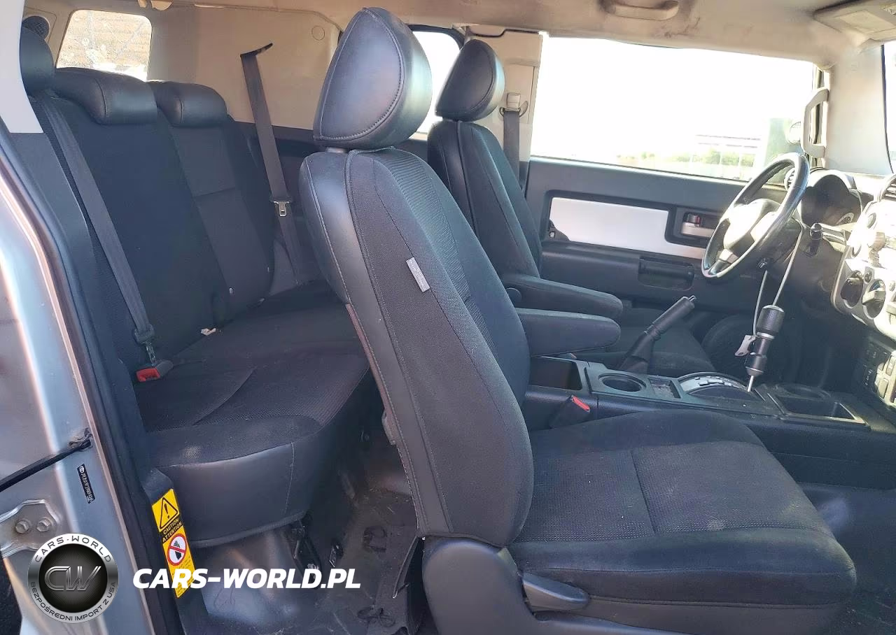 2007 Toyota Fj Cruiser Base VIN:JTEZU11F270014265 - 11