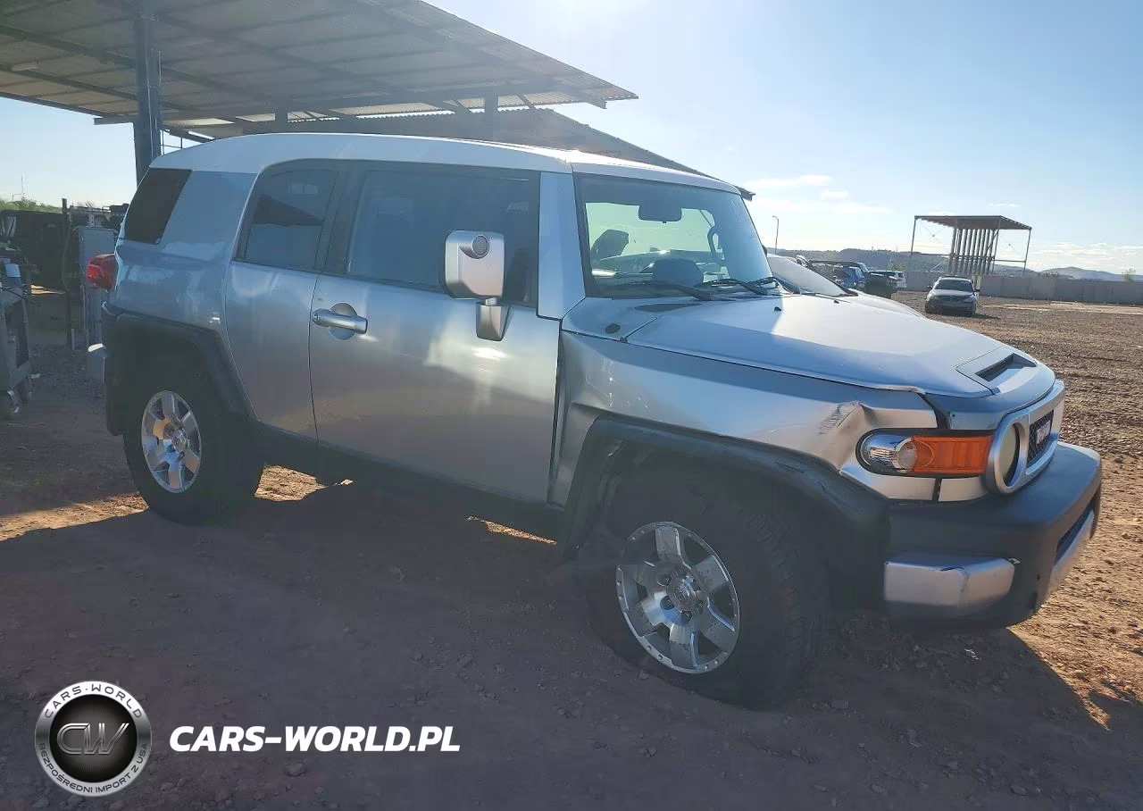 2007 Toyota Fj Cruiser Base VIN:JTEZU11F270014265 - 4
