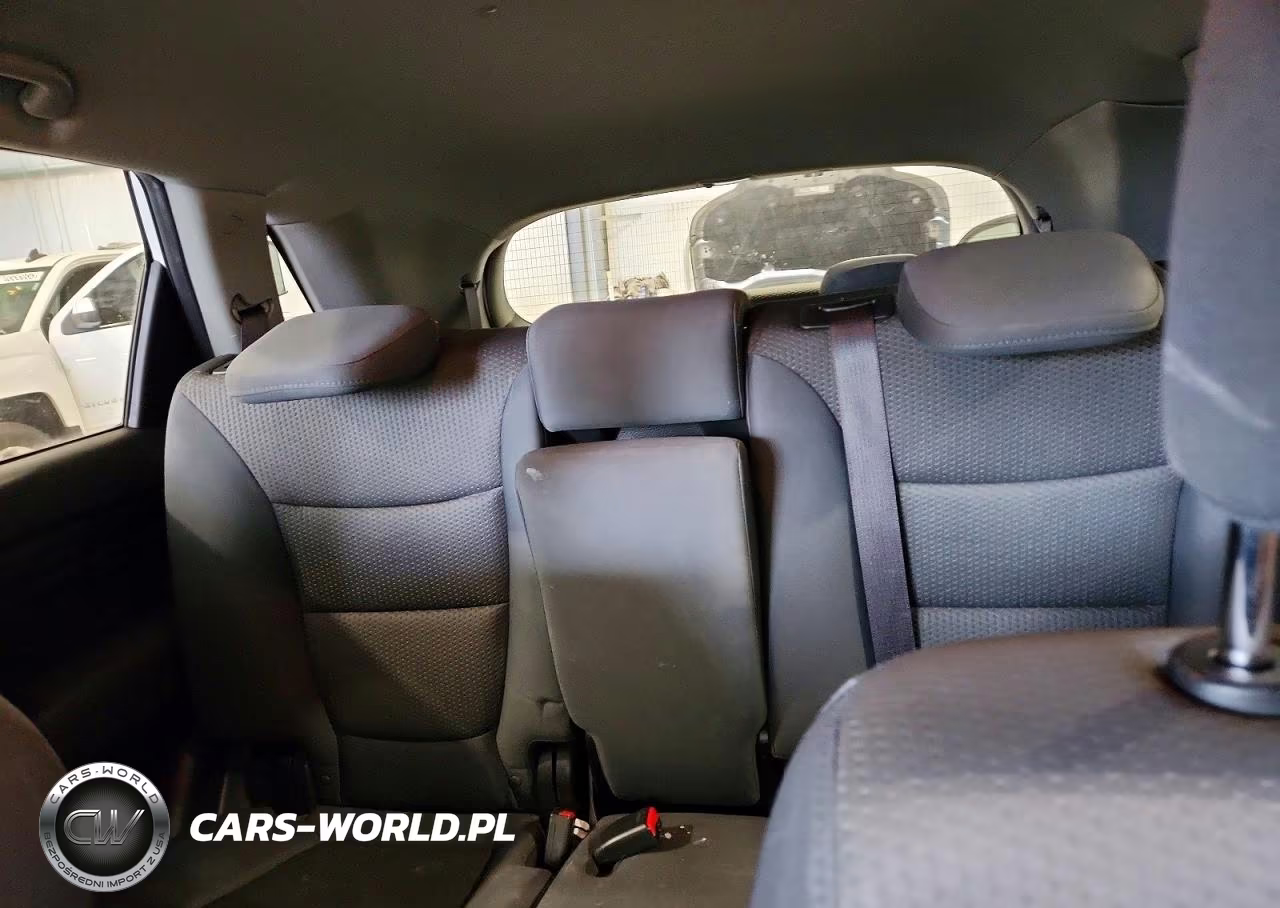 2013 Kia Sorento Lx VIN:5XYKT4A64DG343873 - 10