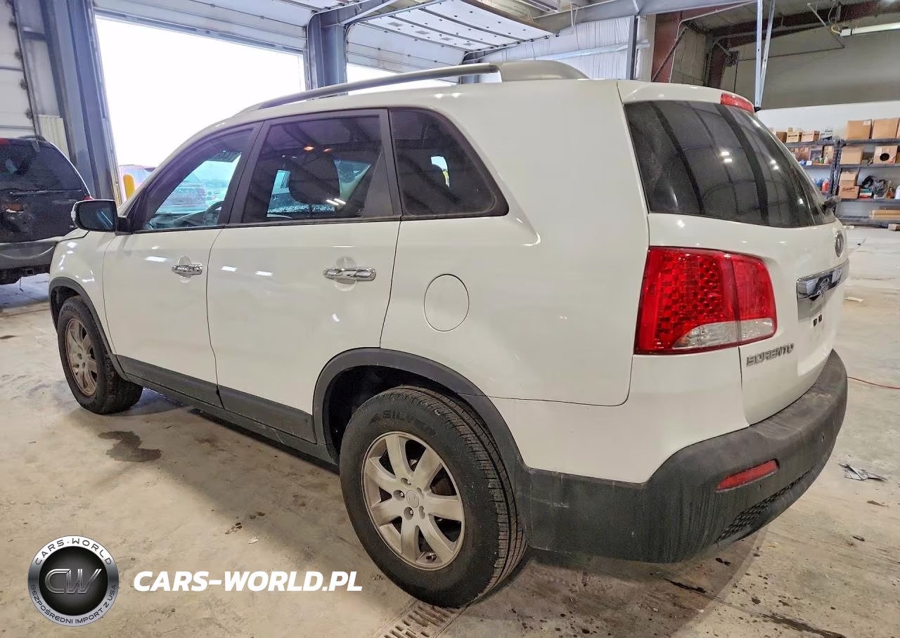 2013 Kia Sorento Lx VIN:5XYKT4A64DG343873 - 2