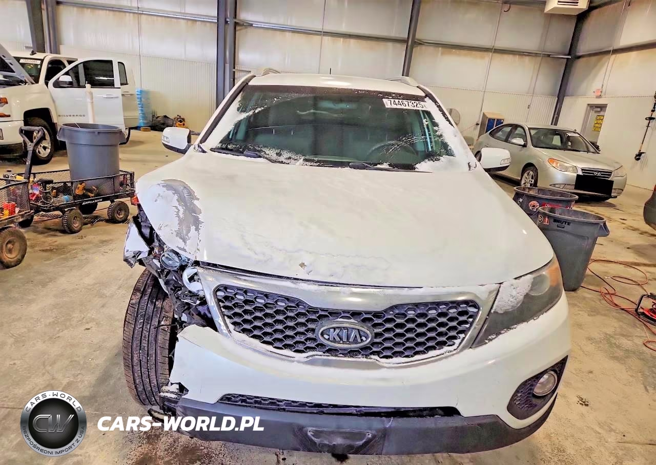 2013 Kia Sorento Lx VIN:5XYKT4A64DG343873 - 5