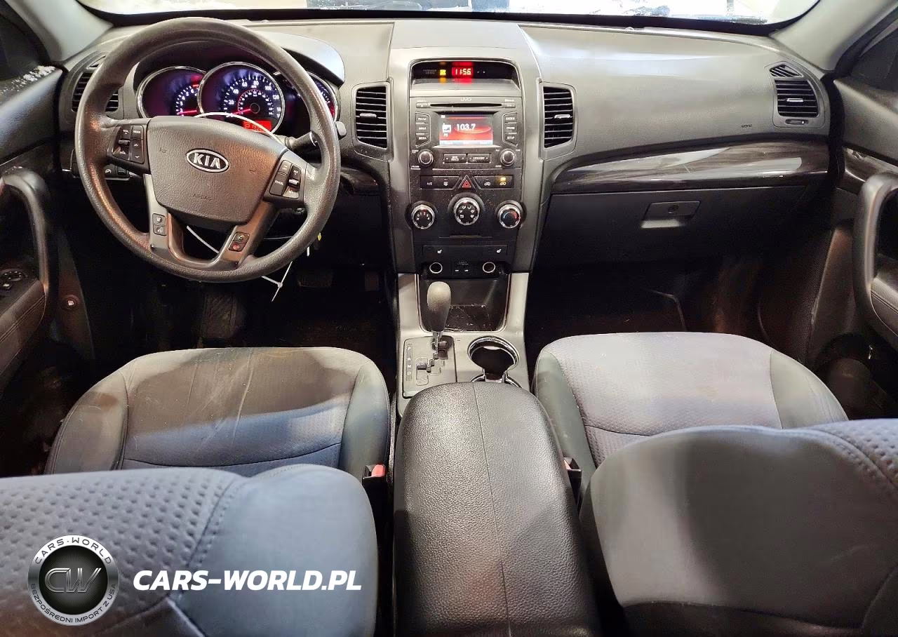 2013 Kia Sorento Lx VIN:5XYKT4A64DG343873 - 8