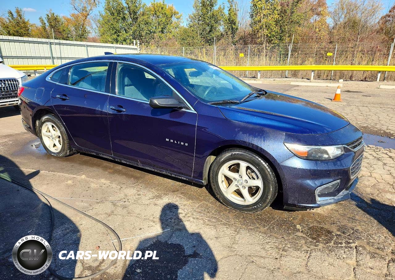 2016 Chevrolet Malibu Ls VIN:1G1ZB5ST0GF260257 - 4