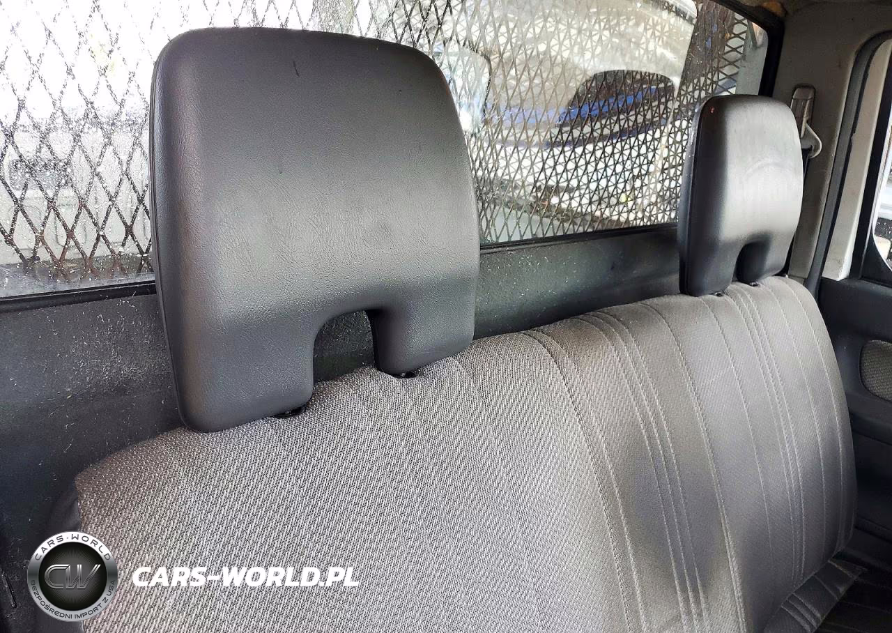 2001 Nissan Frontier Xe VIN:1N6DD21S11C332947 - 10