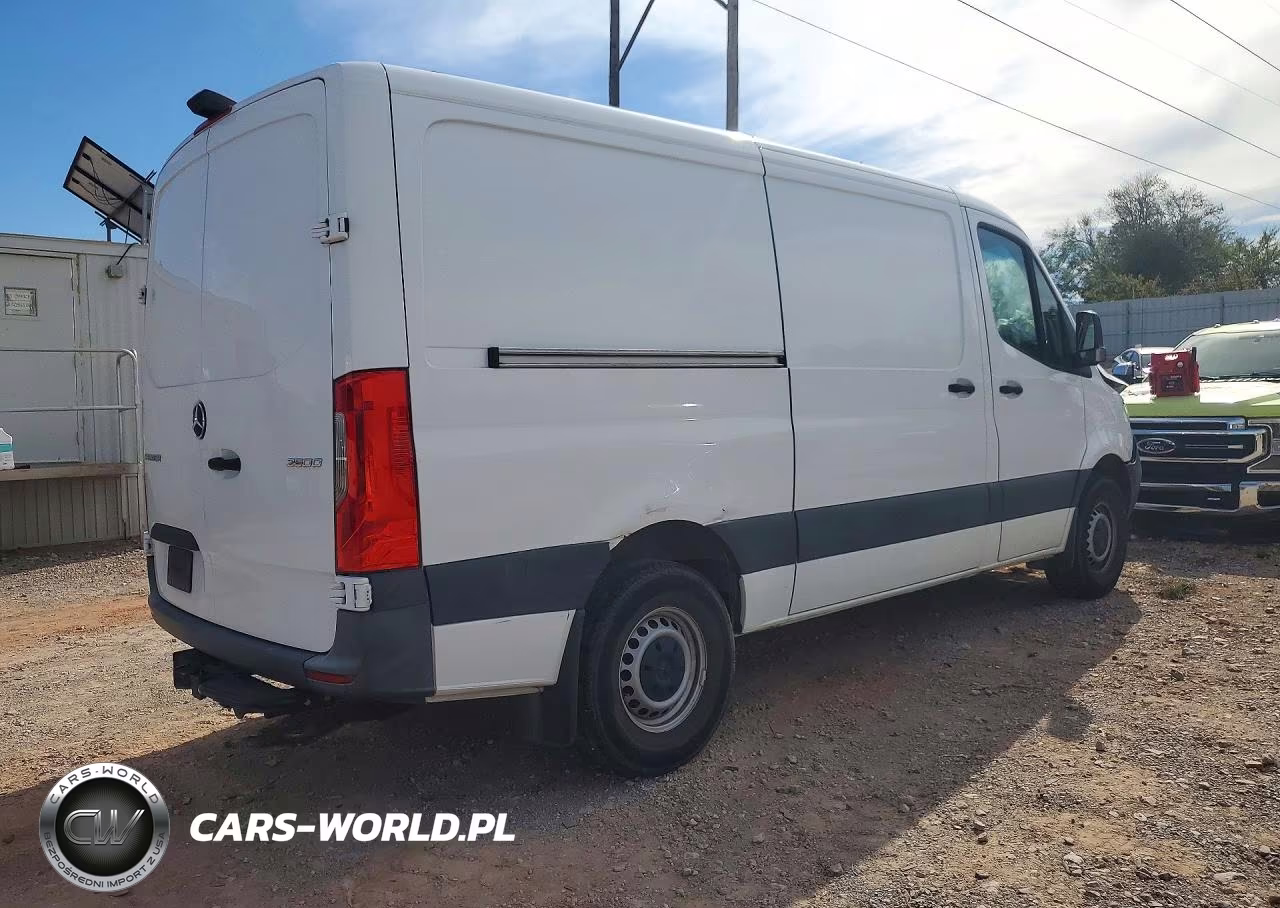 2023 Mercedes-Benz Sprinter 2500 VIN:W1Y4NBHY6PT117594 - 3