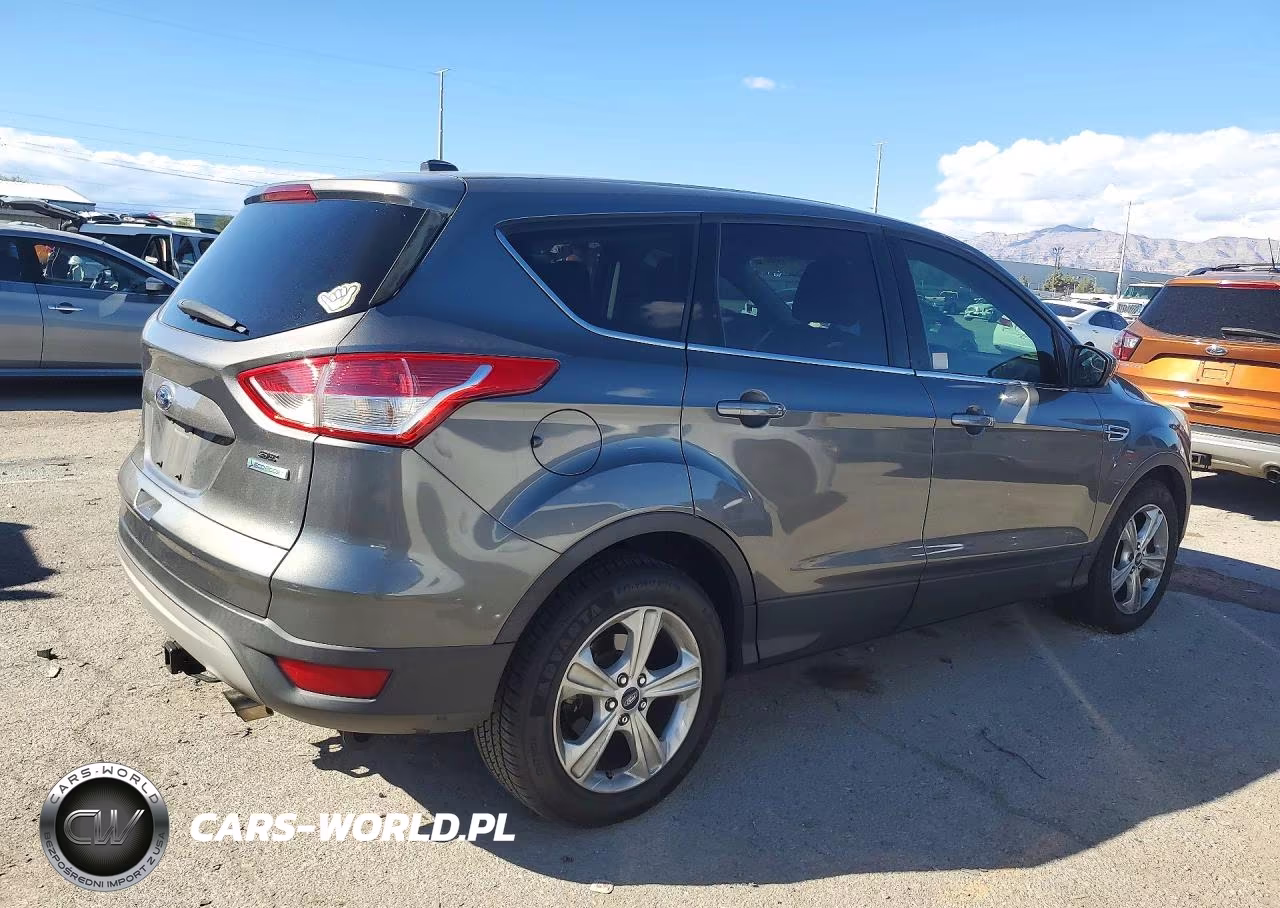 2014 Ford Escape Se VIN:1FMCU0GX9EUC92845 - 3