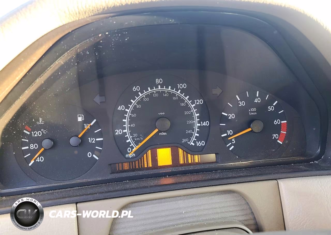 1999 Mercedes-Benz E 430 VIN:WDBJF70H0XA950203 - 6