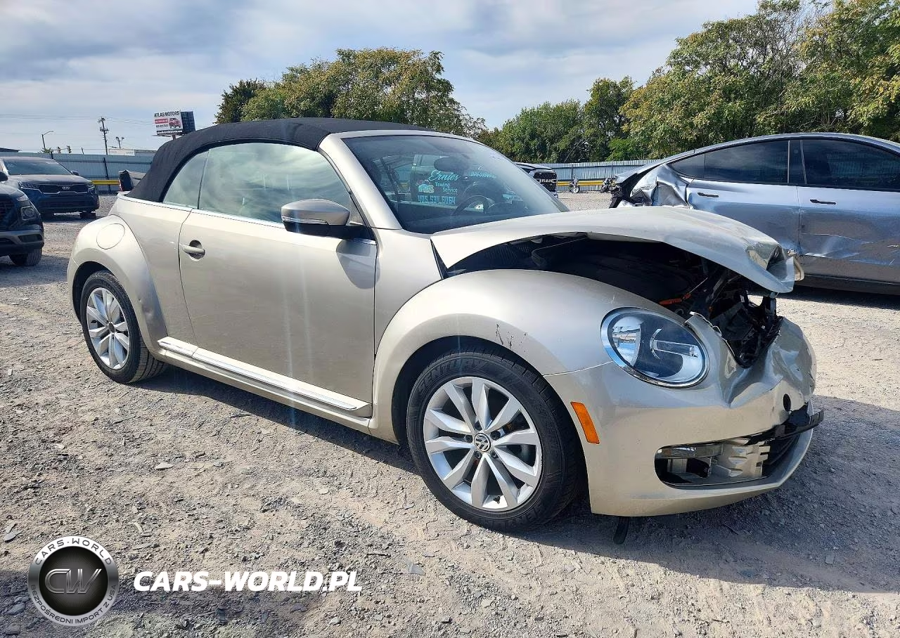 2013 Volkswagen Beetle VIN:3VW5P7AT5DM800666 - 4