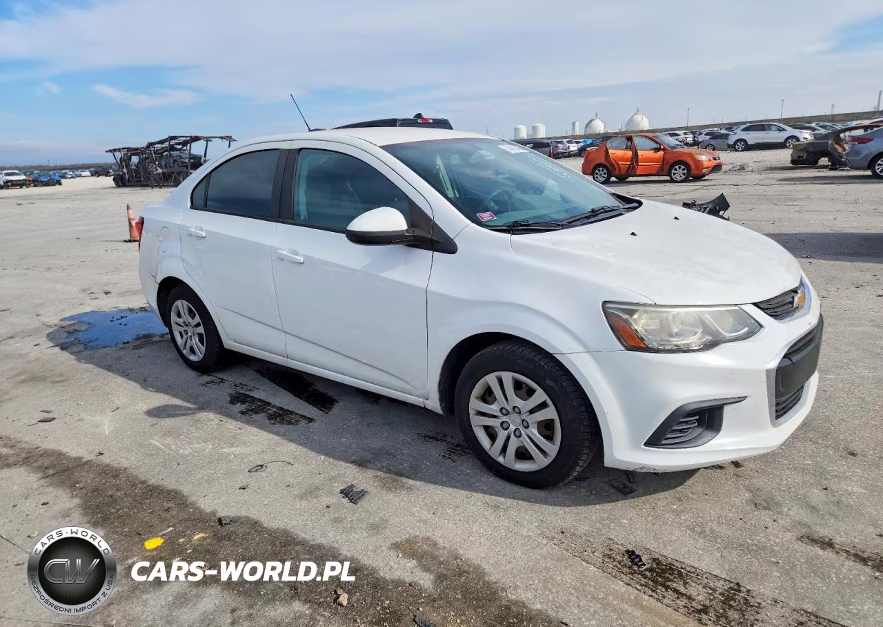 2017 Chevrolet Sonic Ls VIN:1G1JB5SH1H4144331 - 4