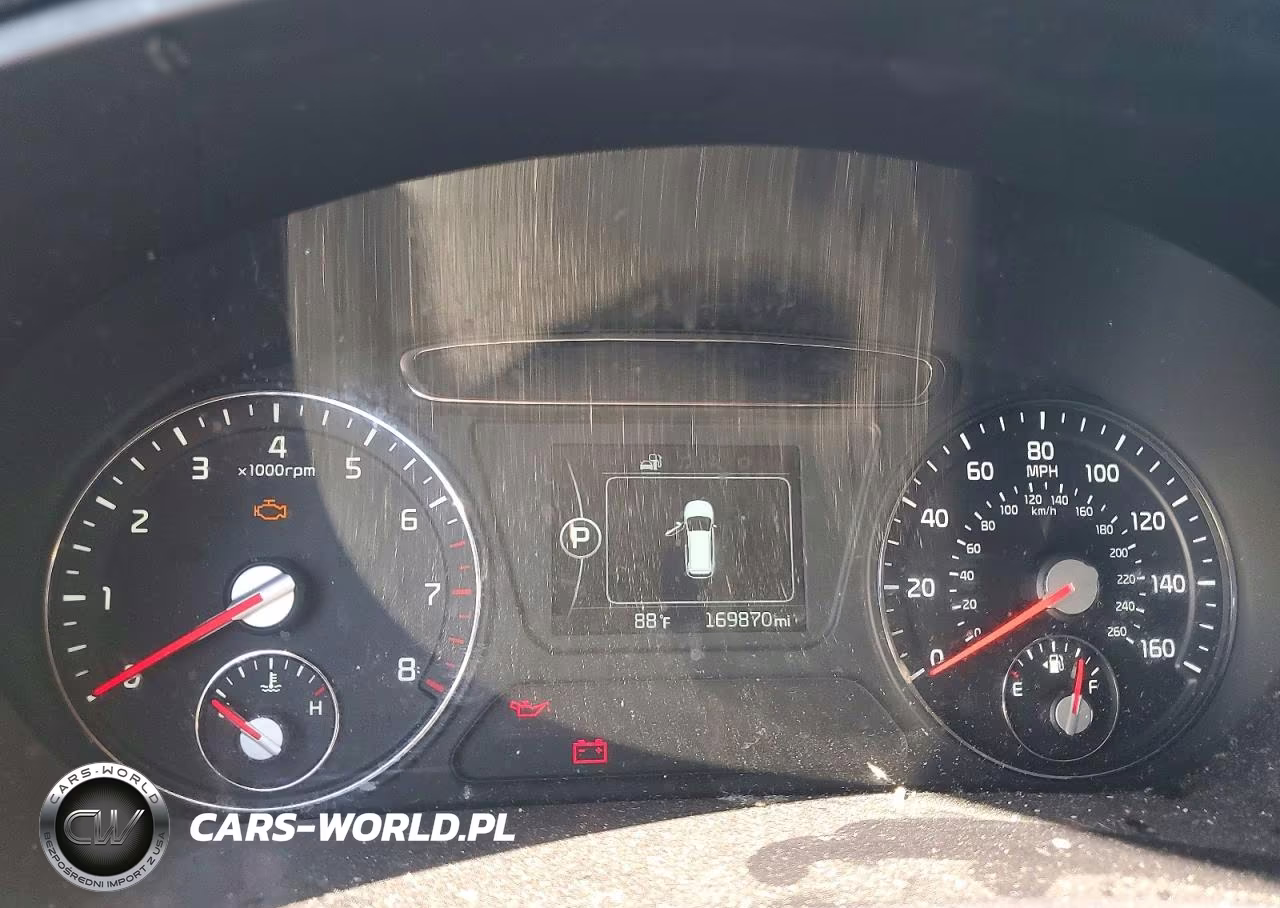 2018 Kia Sorento Lx VIN:5XYPG4A35JG341965 - 9