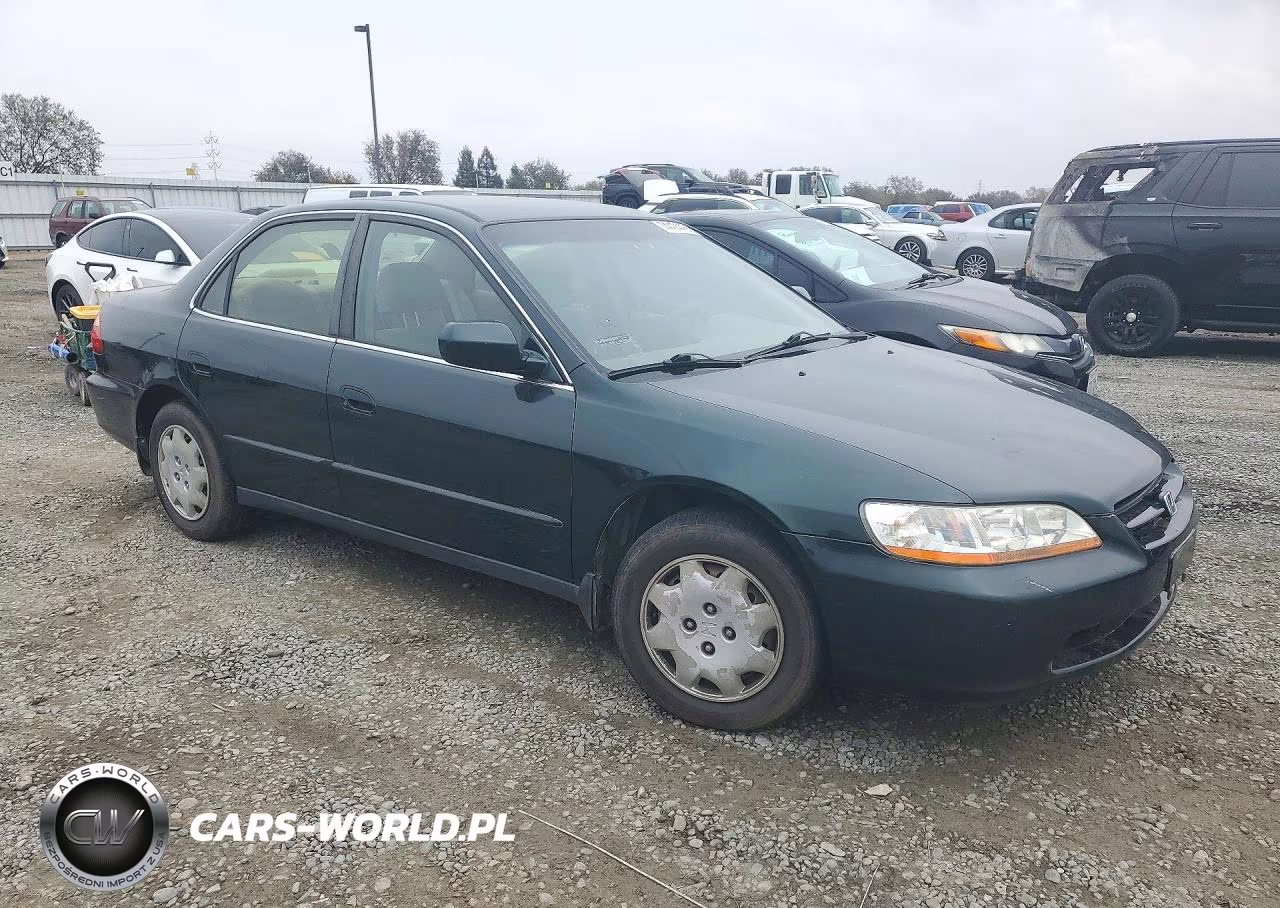 2000 Honda Accord Lx VIN:JHMCG5649YC008882 - 4
