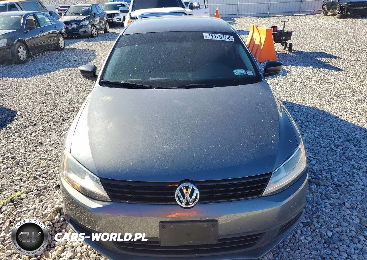 2014 Volkswagen Jetta Base VIN:3VW2K7AJ7EM324437 - 5