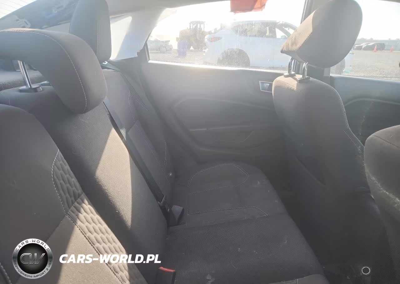 2015 Ford Fiesta Se VIN:3FADP4BJ3FM215832 - 10