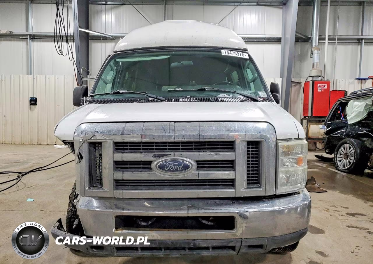 2010 Ford Econoline E350 Super Duty Wagon VIN:1FBSS3BL3ADA74958 - 5