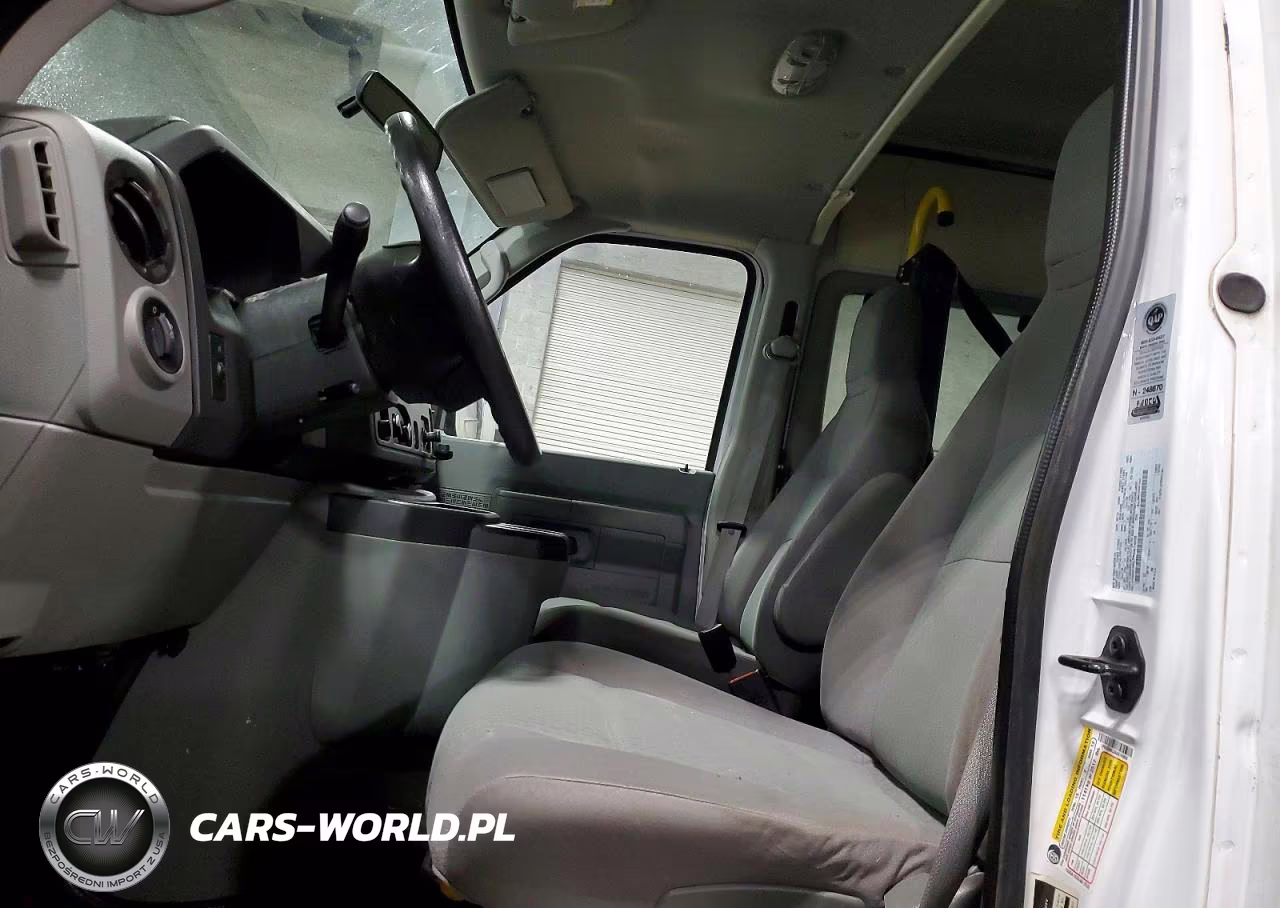 2010 Ford Econoline E350 Super Duty Wagon VIN:1FBSS3BL3ADA74958 - 7