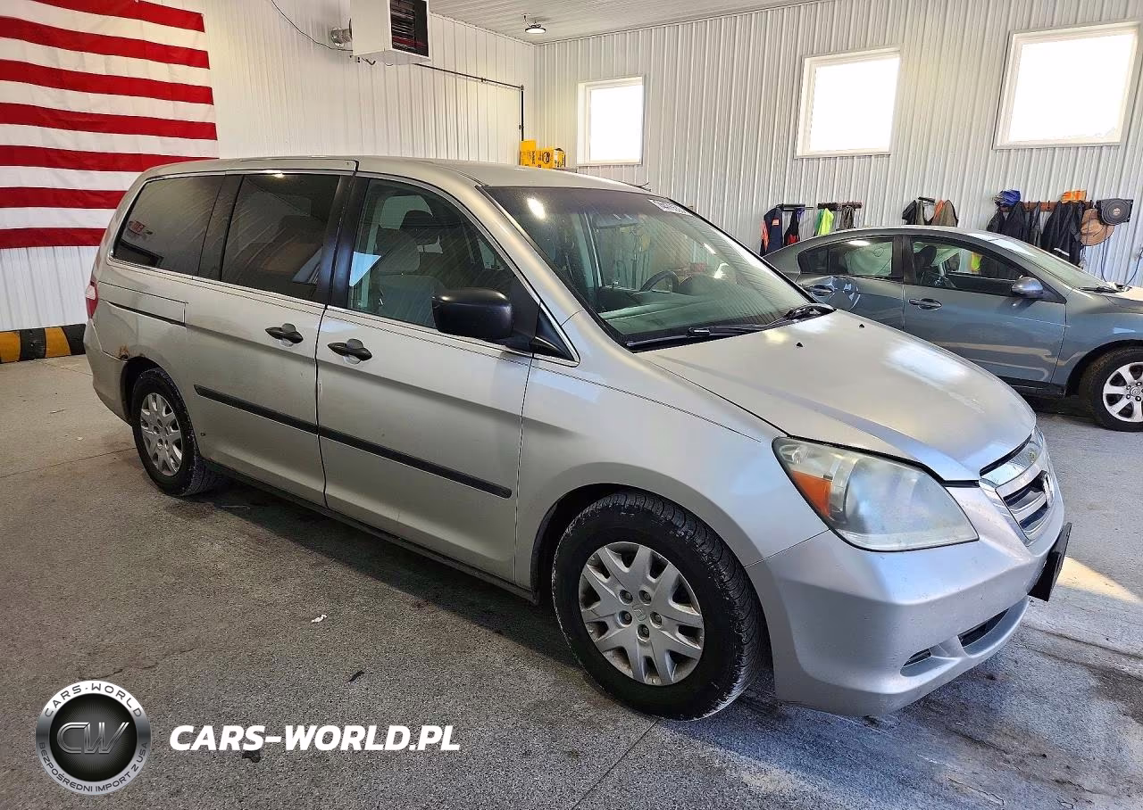 2005 Honda Odyssey Lx VIN:5FNRL38235B118915 - 4