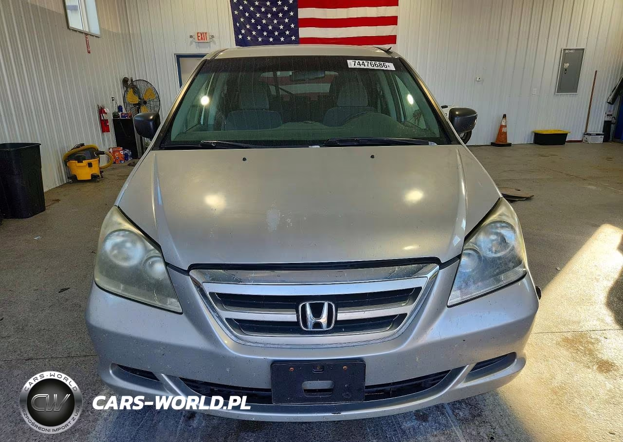 2005 Honda Odyssey Lx VIN:5FNRL38235B118915 - 5