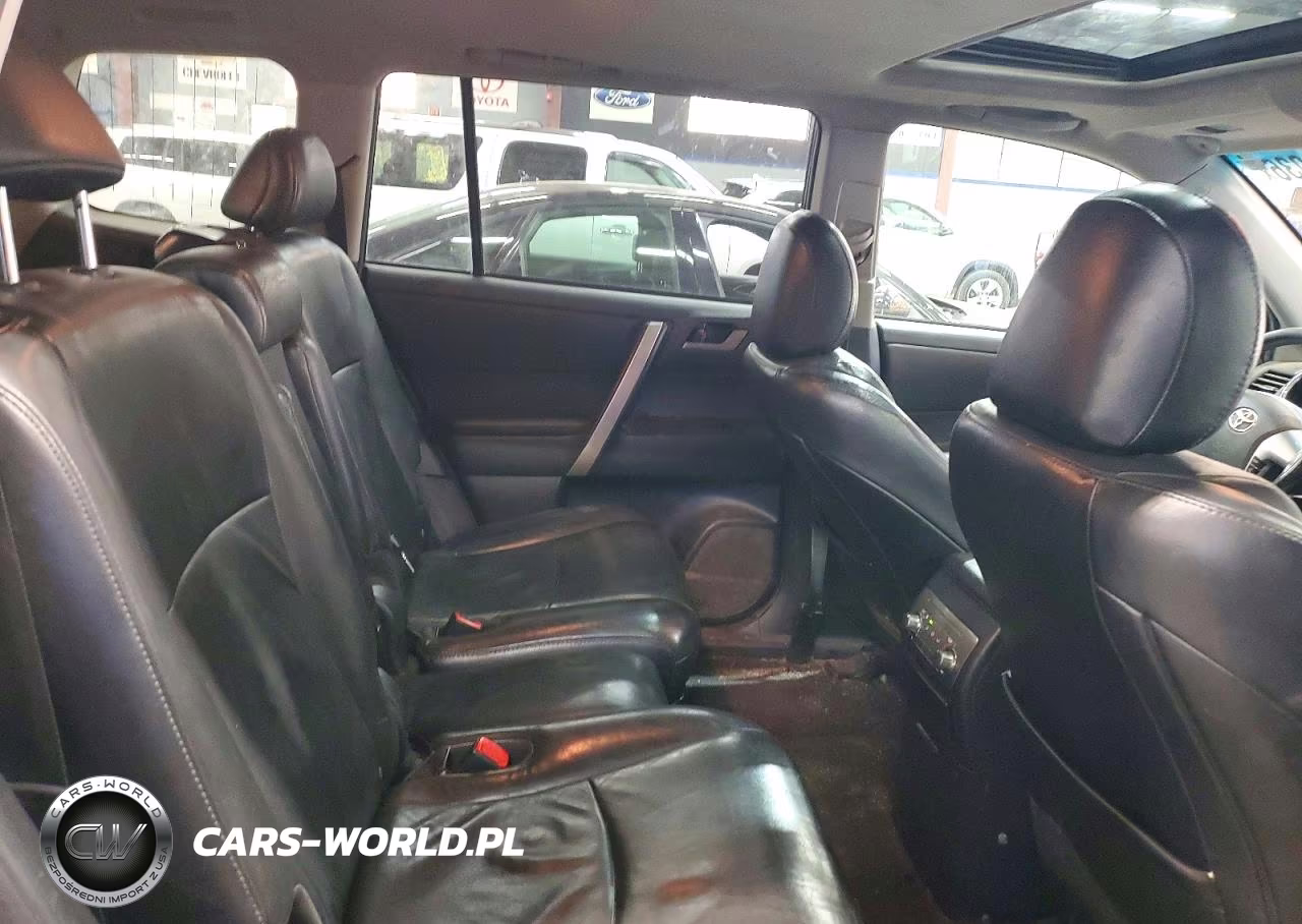 2011 Toyota Highlander Se VIN:5TDBK3EH2BS042270 - 11