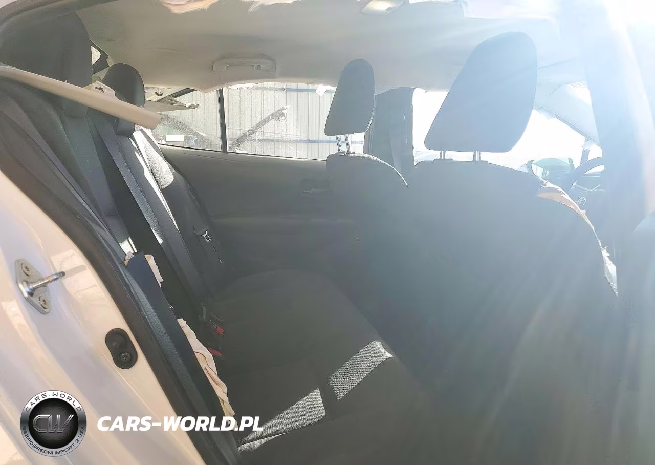 2025 Toyota Corolla Le VIN:5YFB4MDE3SP305964 - 10