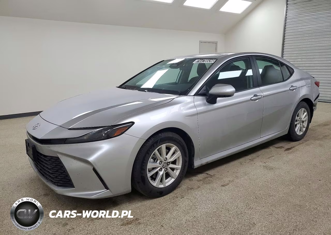 2025 Toyota Camry Le