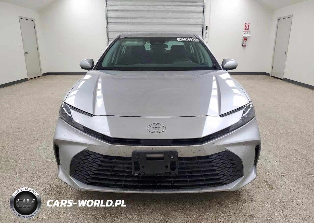 2025 Toyota Camry Le VIN:4T1DAACK4SU574030 - 5